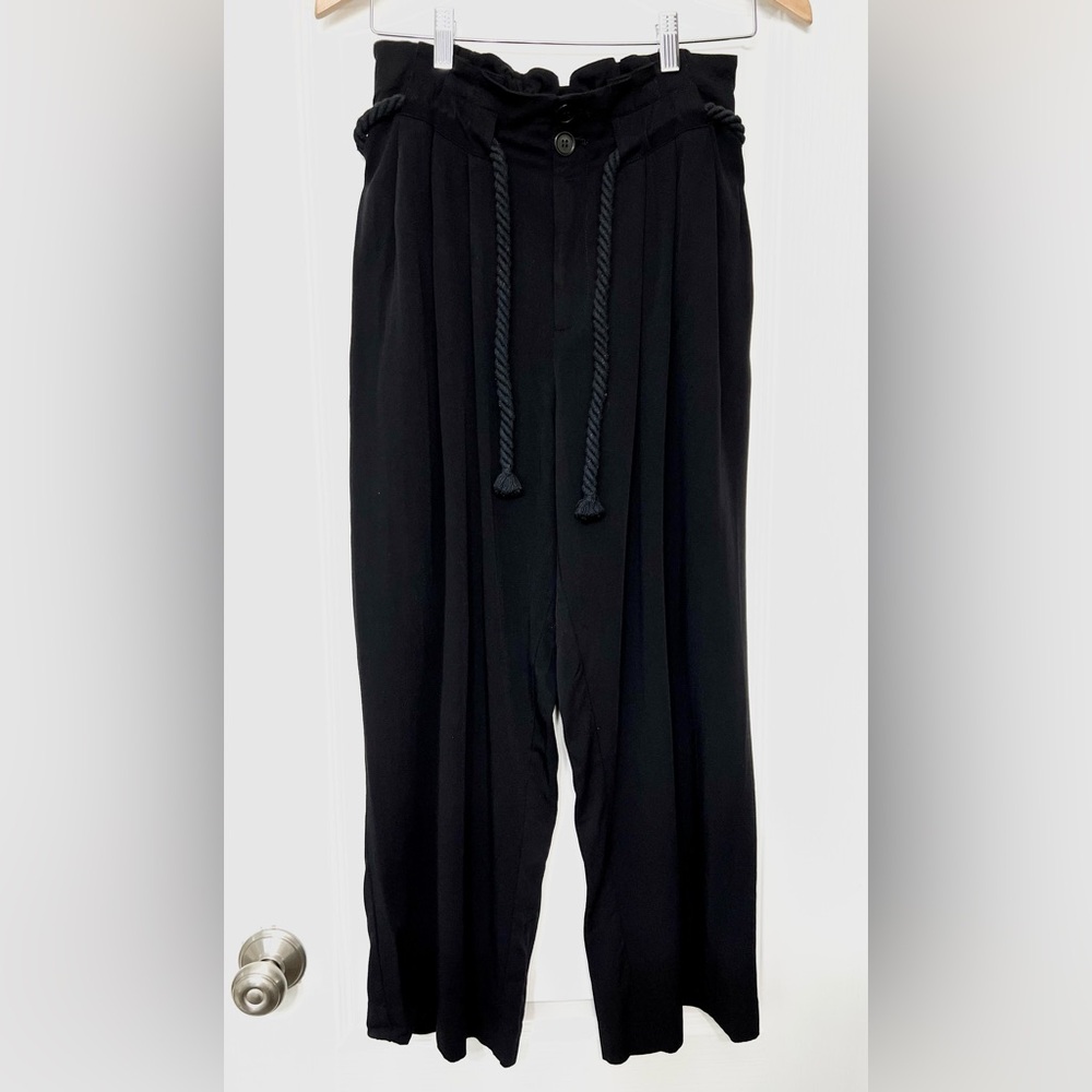 Black Wide Leg Cropped Pants